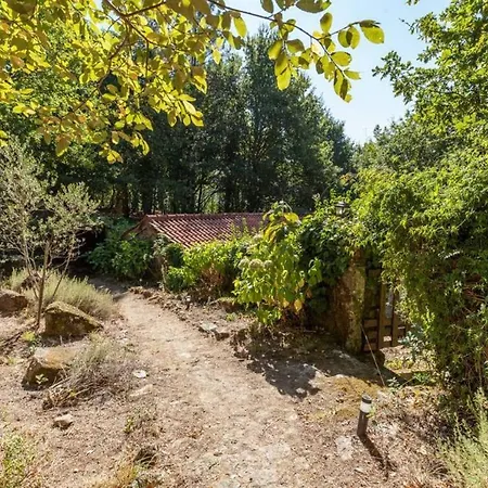 Casa Da Terra Land House *